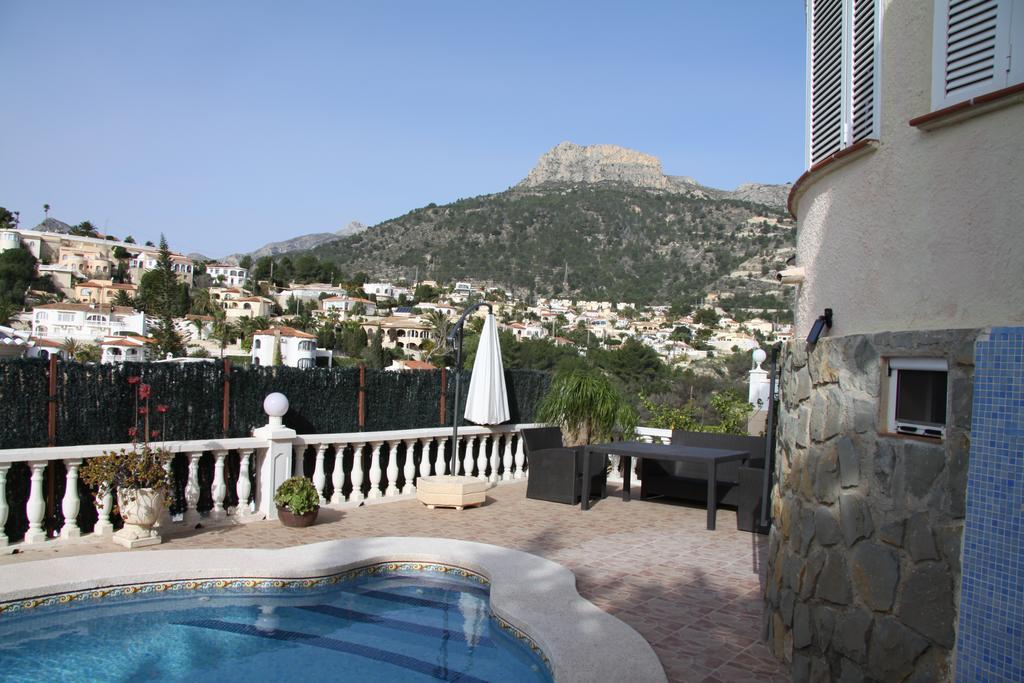 Apartamentos El Tosal 47A กัลเป ภายนอก รูปภาพ