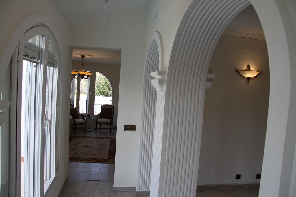 Apartamentos El Tosal 47A กัลเป ภายนอก รูปภาพ