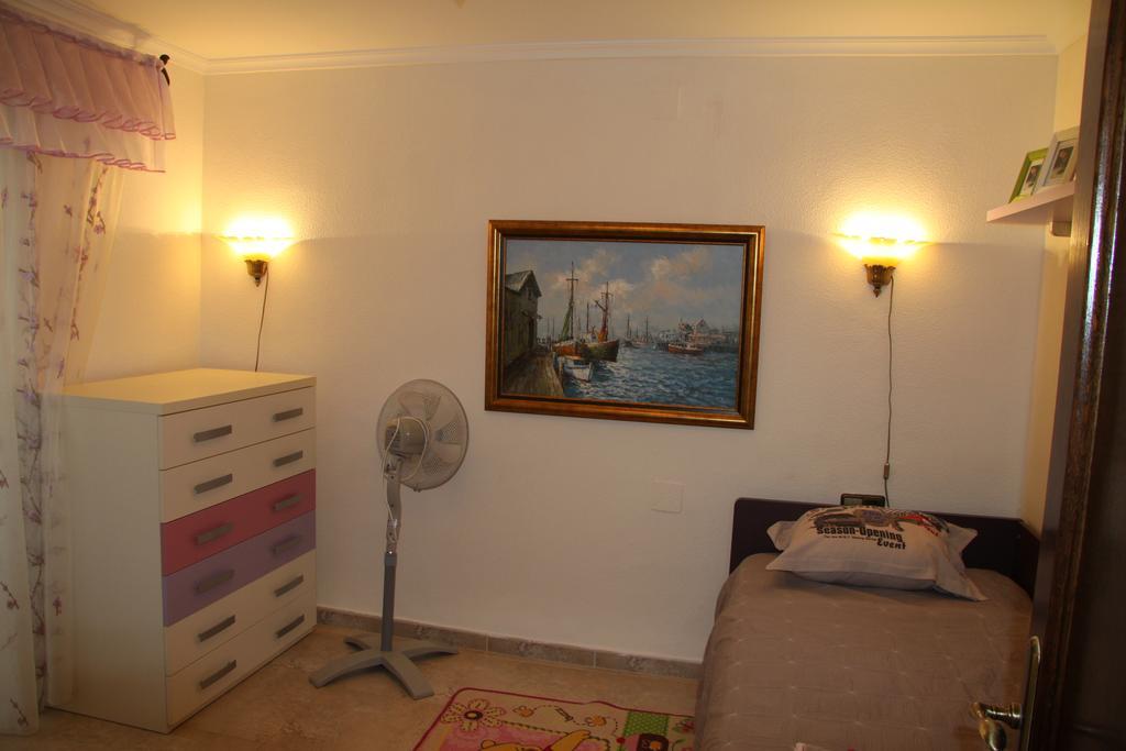 Apartamentos El Tosal 47A กัลเป ภายนอก รูปภาพ