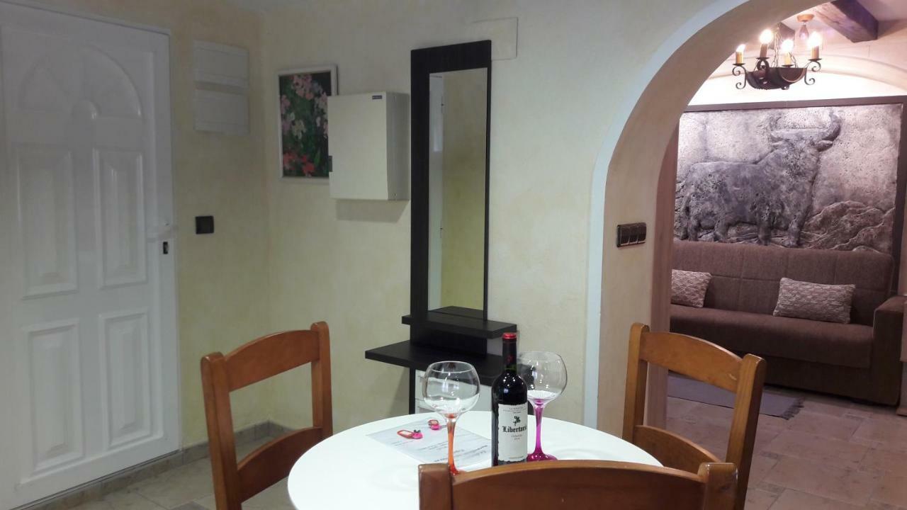 Apartamentos El Tosal 47A กัลเป ภายนอก รูปภาพ